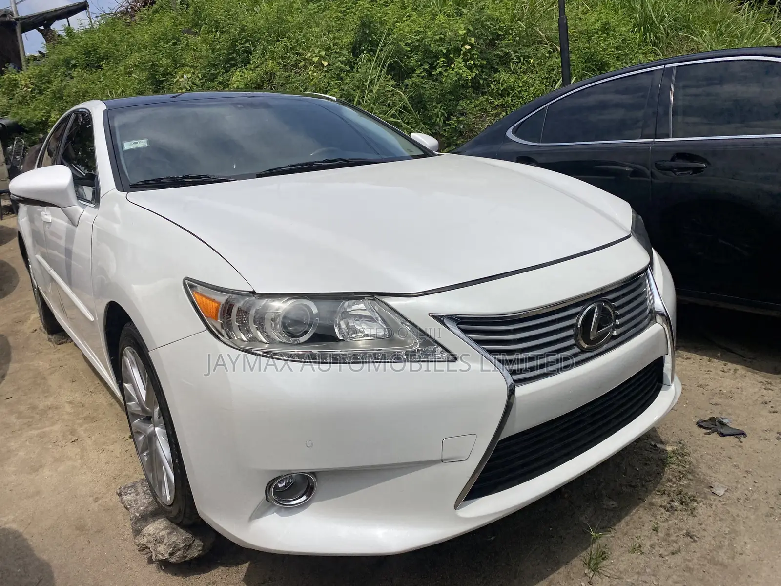 Lexus ES 350 FWD 2014 White