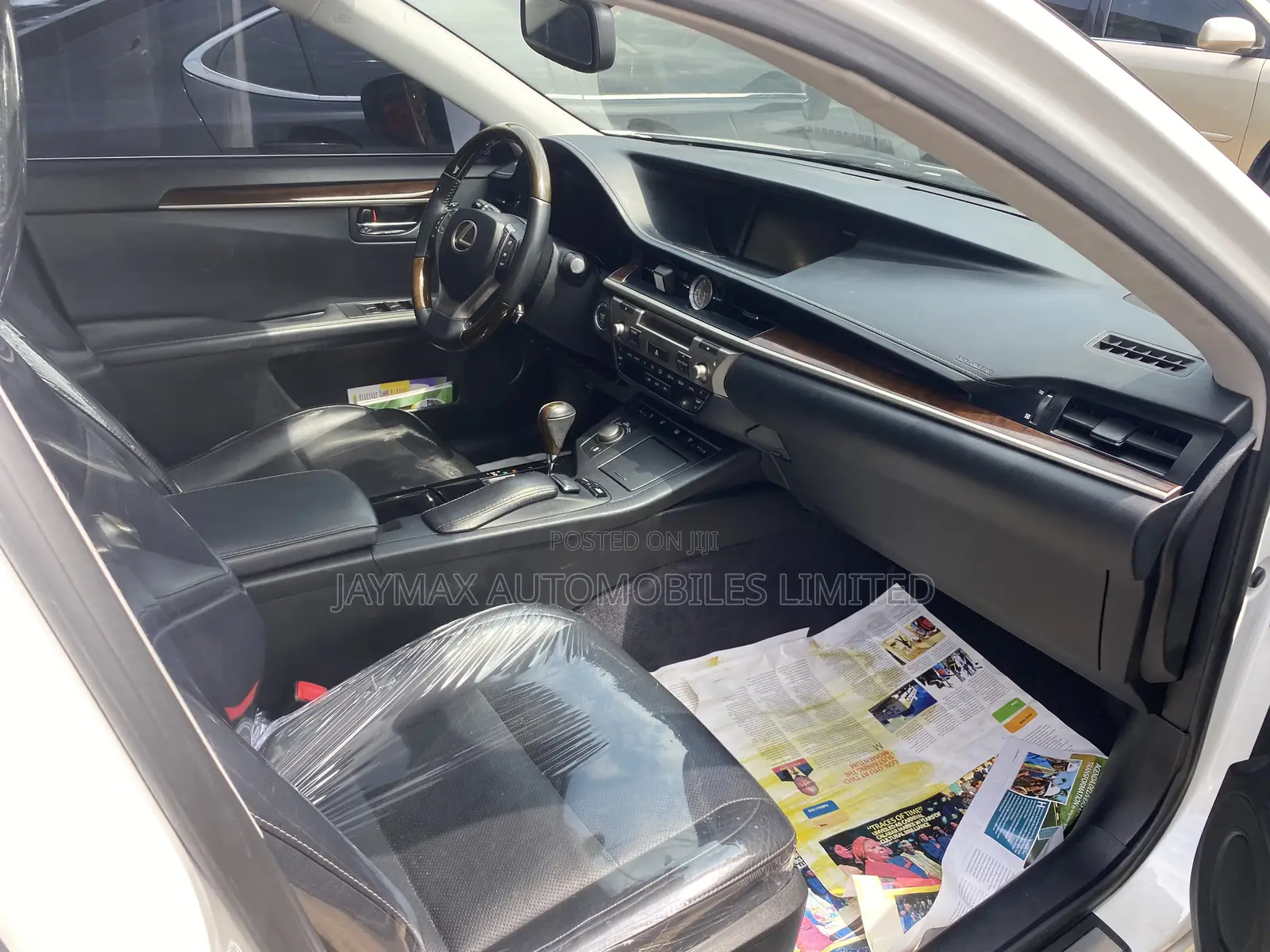 Lexus ES 350 FWD 2014 White