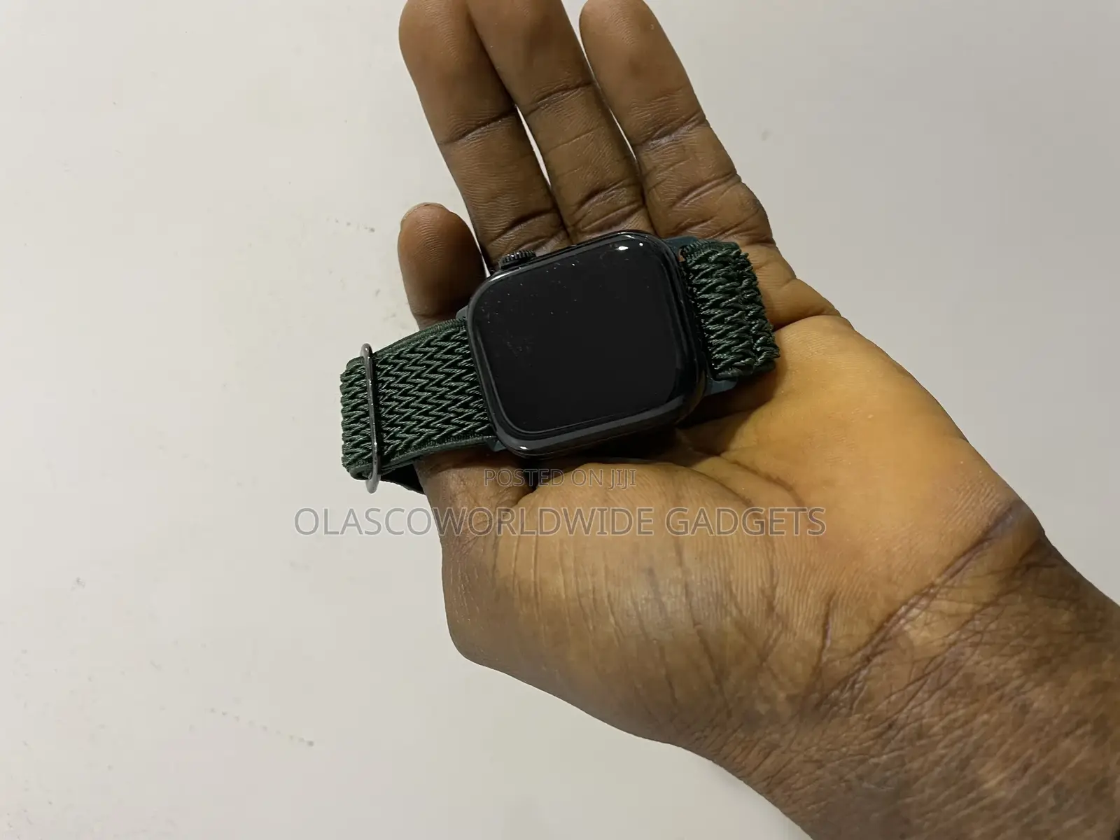 Yankee Used Apple Watch Series 10 42mm Available