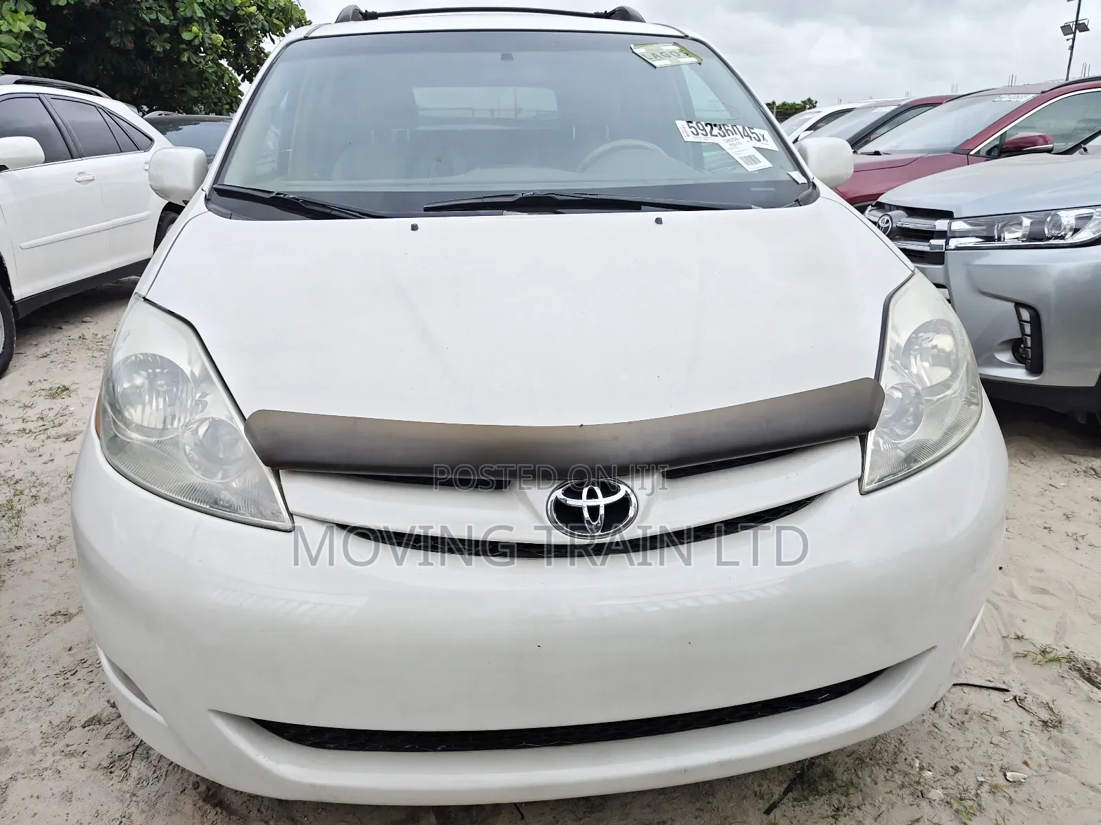 Toyota Sienna XLE AWD 2006 White