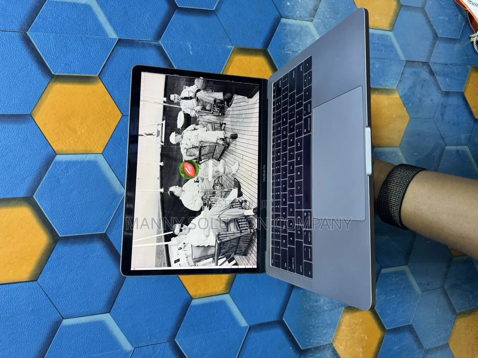 Laptop Apple MacBook Pro 2017 8GB Intel Core I5 SSD 128GB
