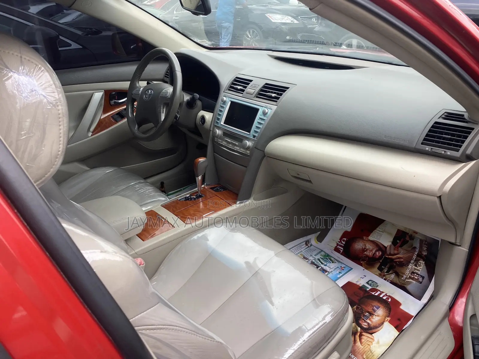 Toyota Camry LE 4dr Sedan (2.5L 4cyl 6A) 2011 Red