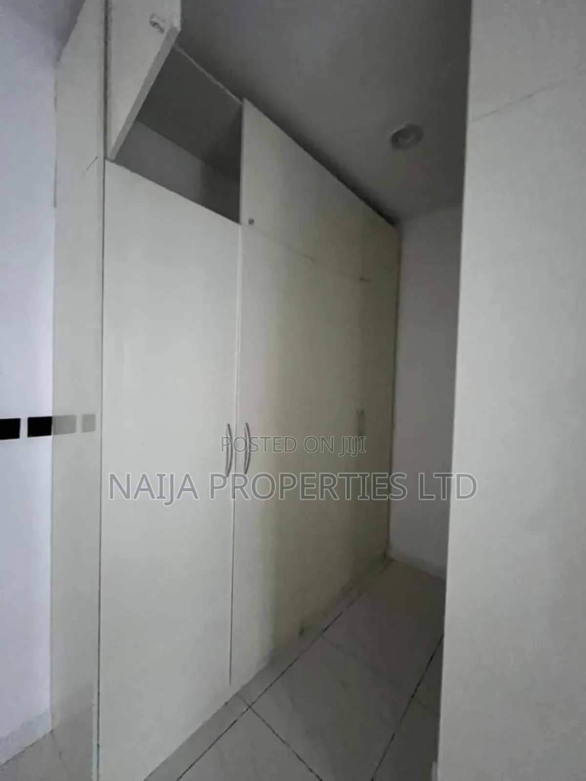 4bdrm Townhouse/Terrace in Orchid, Lekki for sale