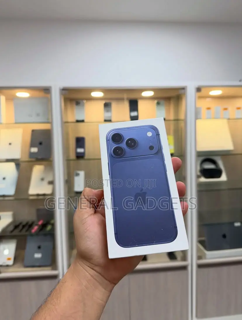 New Apple iPhone 17 Pro 256 GB Blue