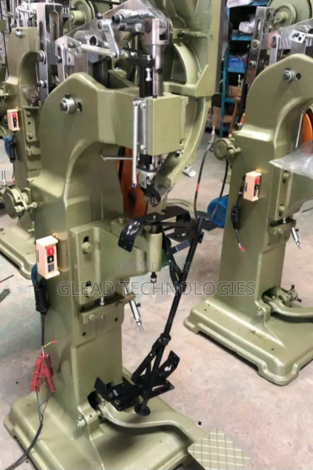 Industrial Riveting Electric Machine. 5m
