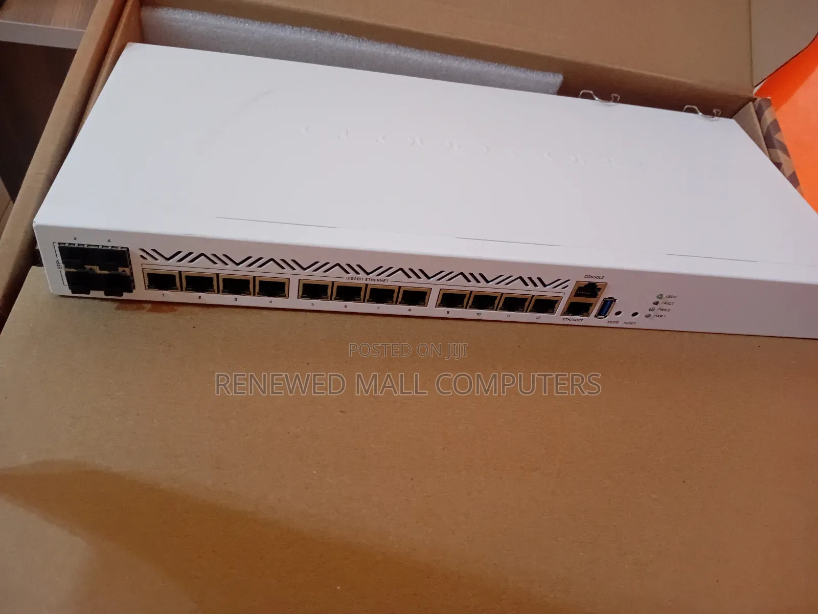Mikrotik Cloud Core Series Ccr2116-12g-4s+