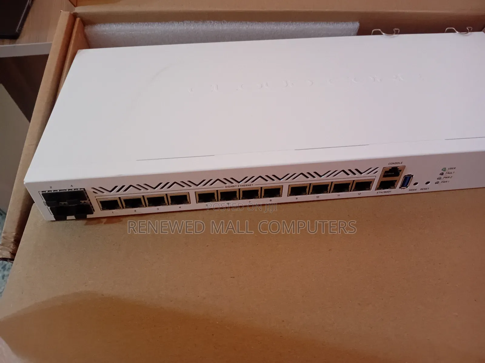 Mikrotik Cloud Core Series Ccr2116-12g-4s+