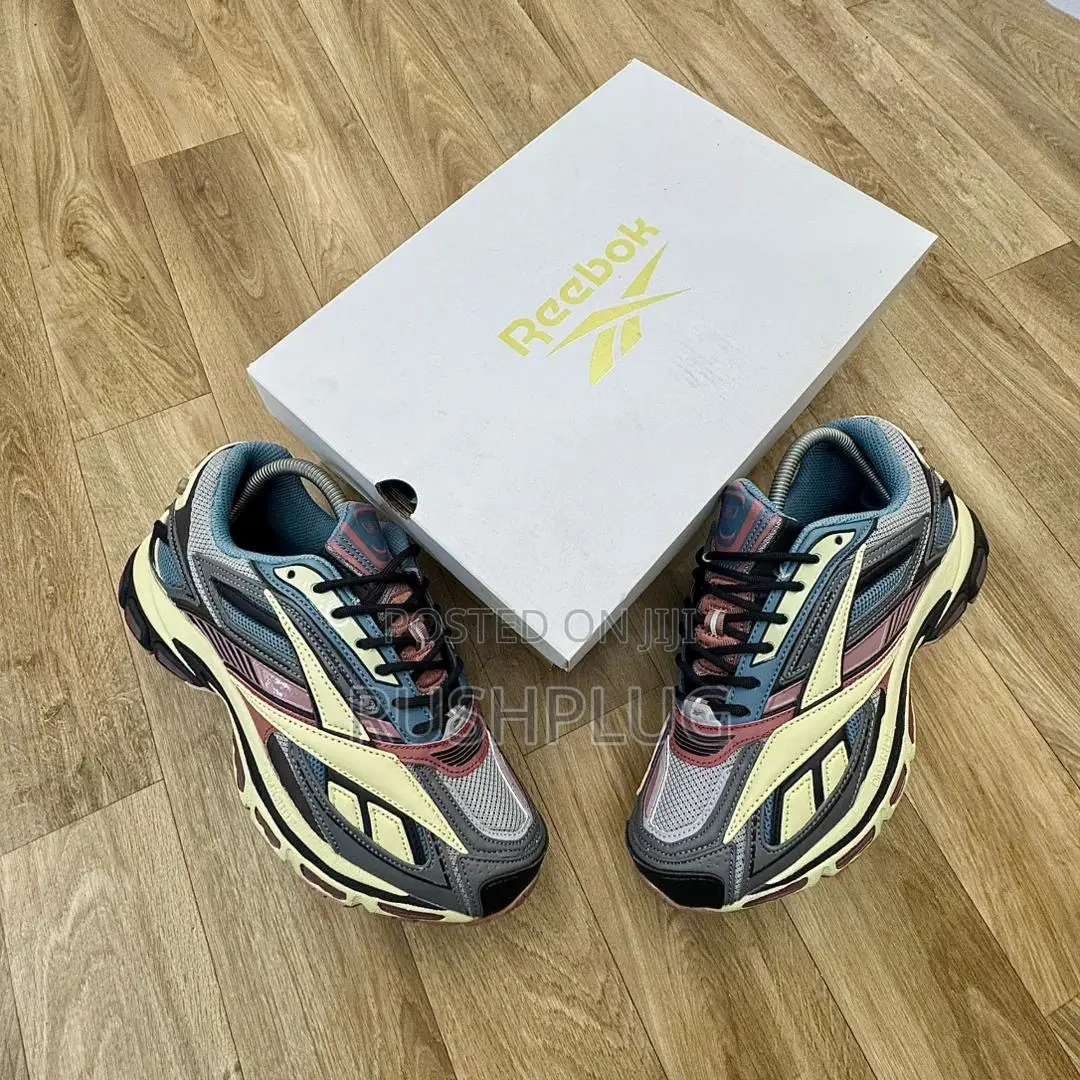 Reekbok Premier Road Ultra Sneakers