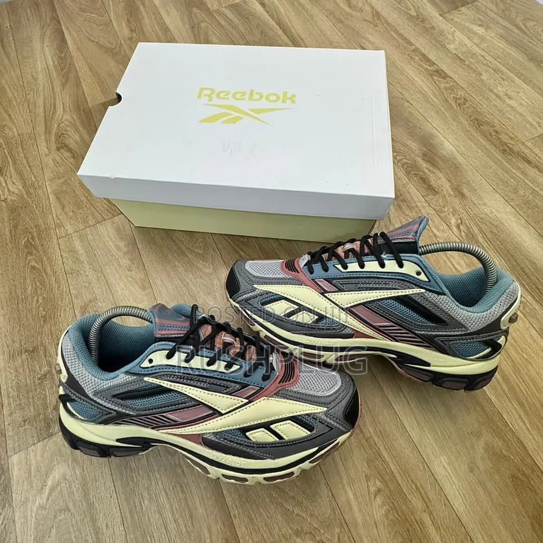 Reekbok Premier Road Ultra Sneakers