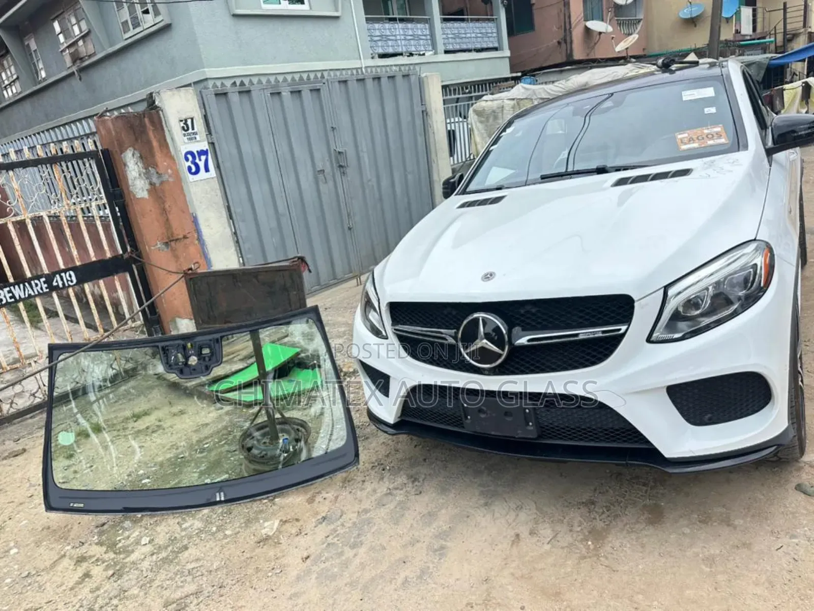 Gle43 2017 Coupe Windscreen Glass Available