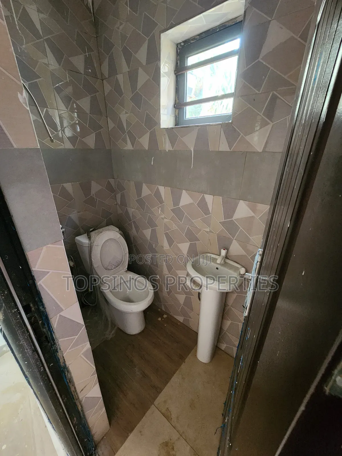 Studio Apartment in Dawaki for rent