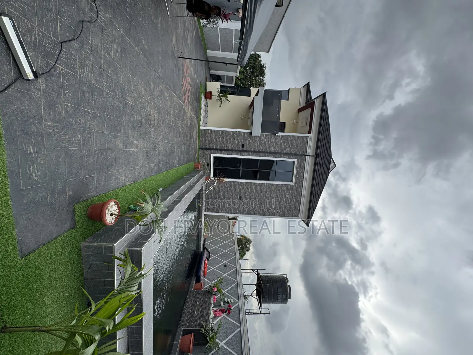 Exquisite 4 Beds Service Apartment With Swimming Pool in Akala Expres