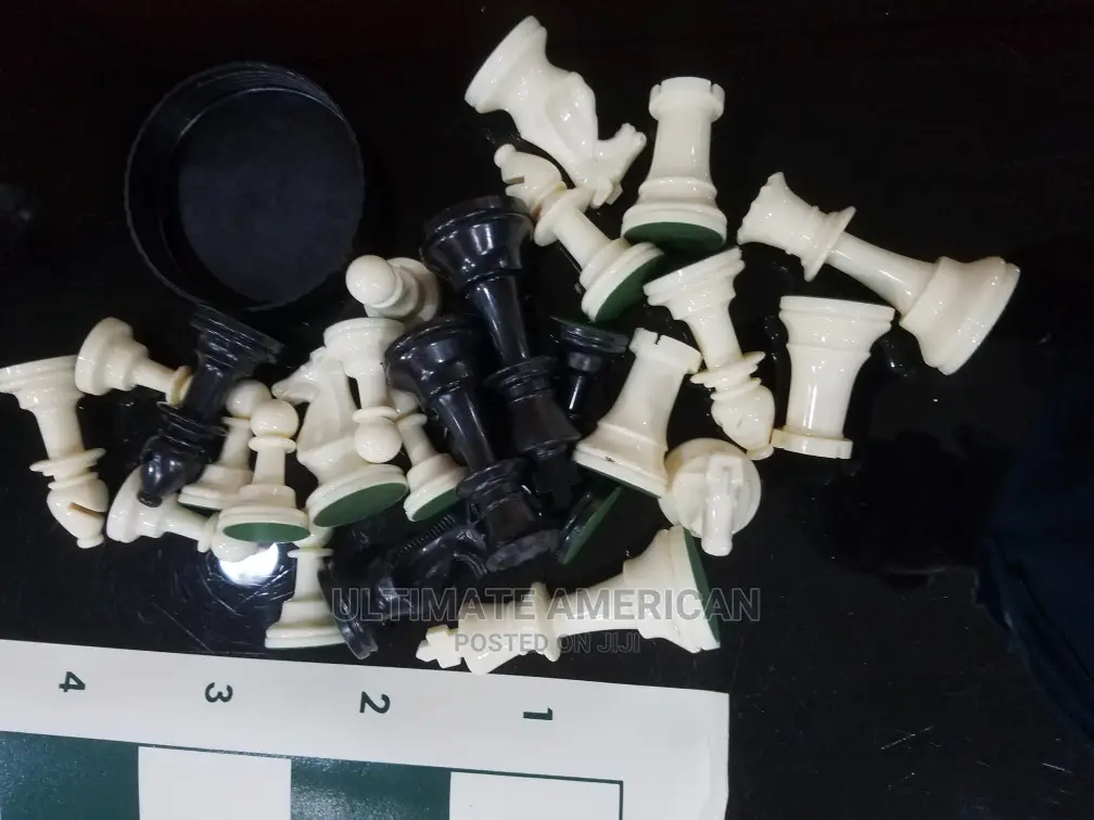 CHESS SET Brand New