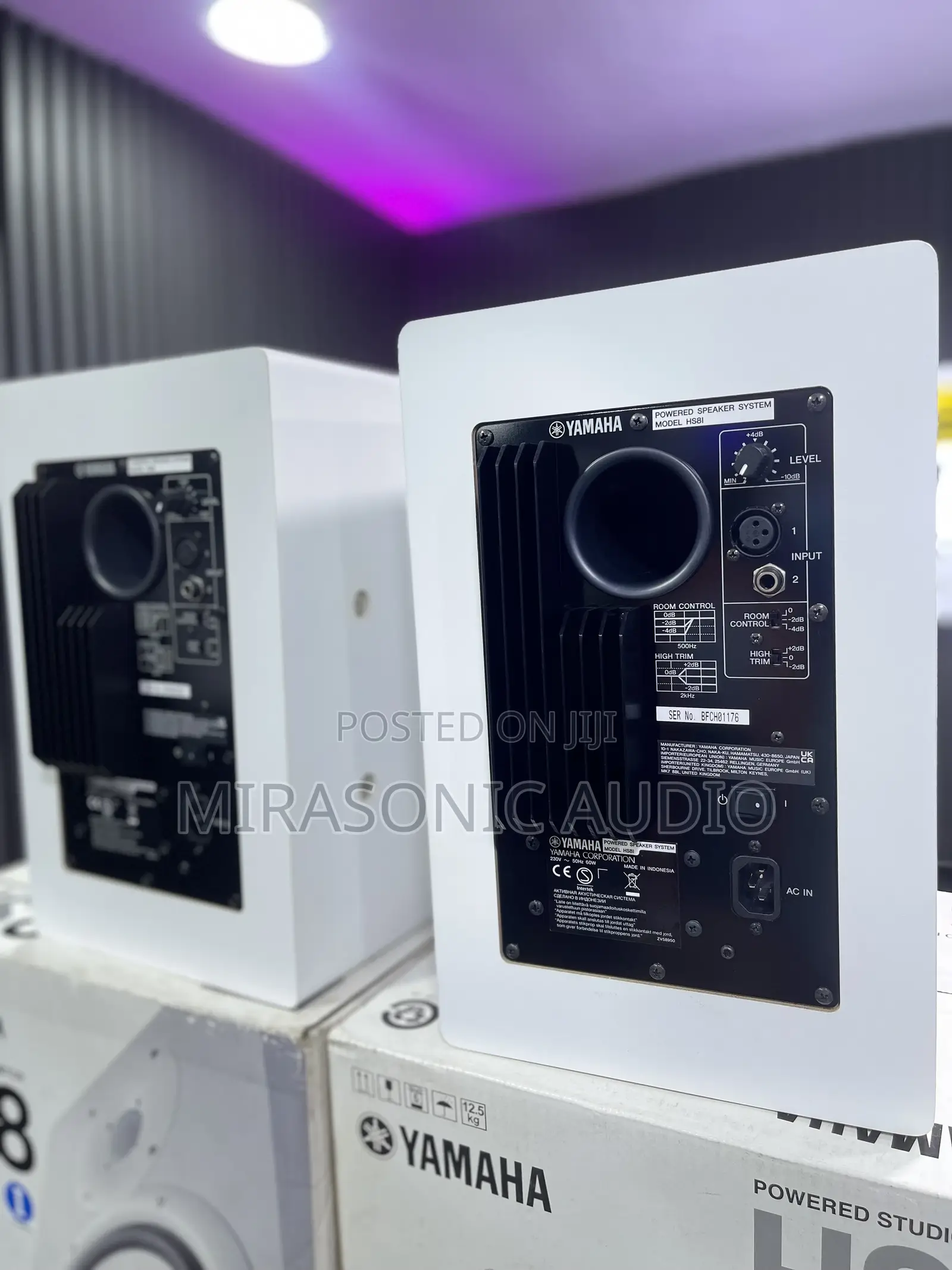 Yamaha Hs8 Powered Studio Monitor White Color