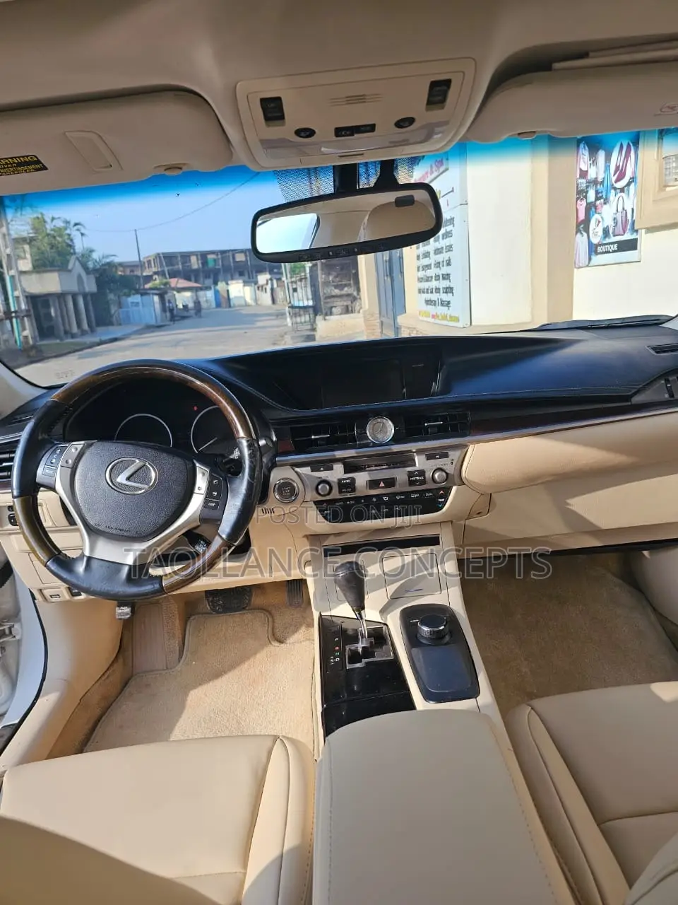 Lexus ES 350 FWD 2013 White