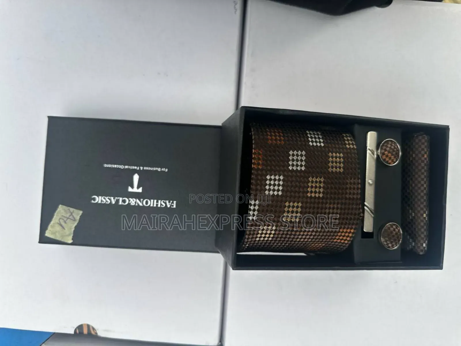 4in1 Men's Tie Gift Set Box (D4r3t)