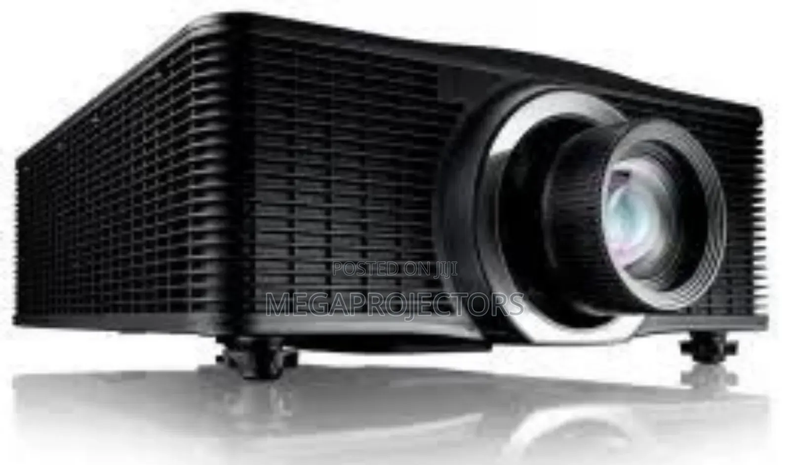 Panasonic Projector 8,200 Lumens Pt-mz882 W