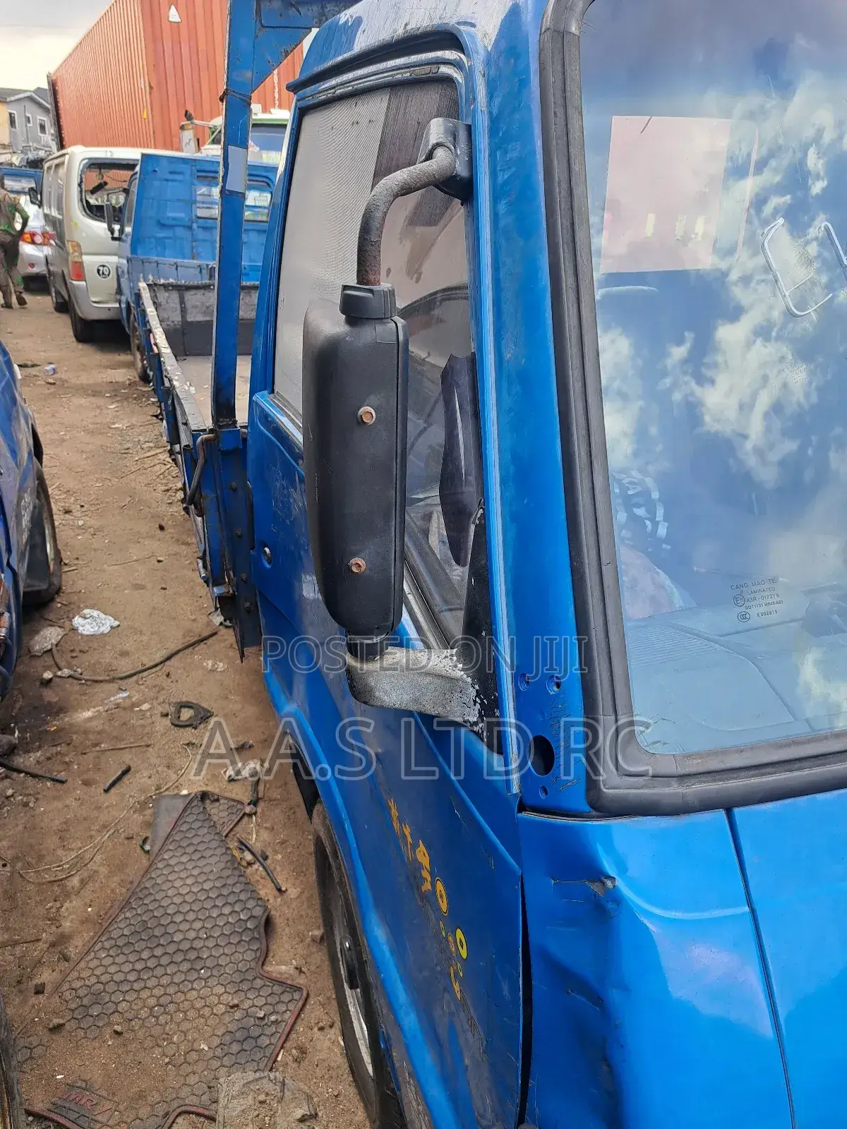 Ford/Mazda Petrol Truck 2004 Blue