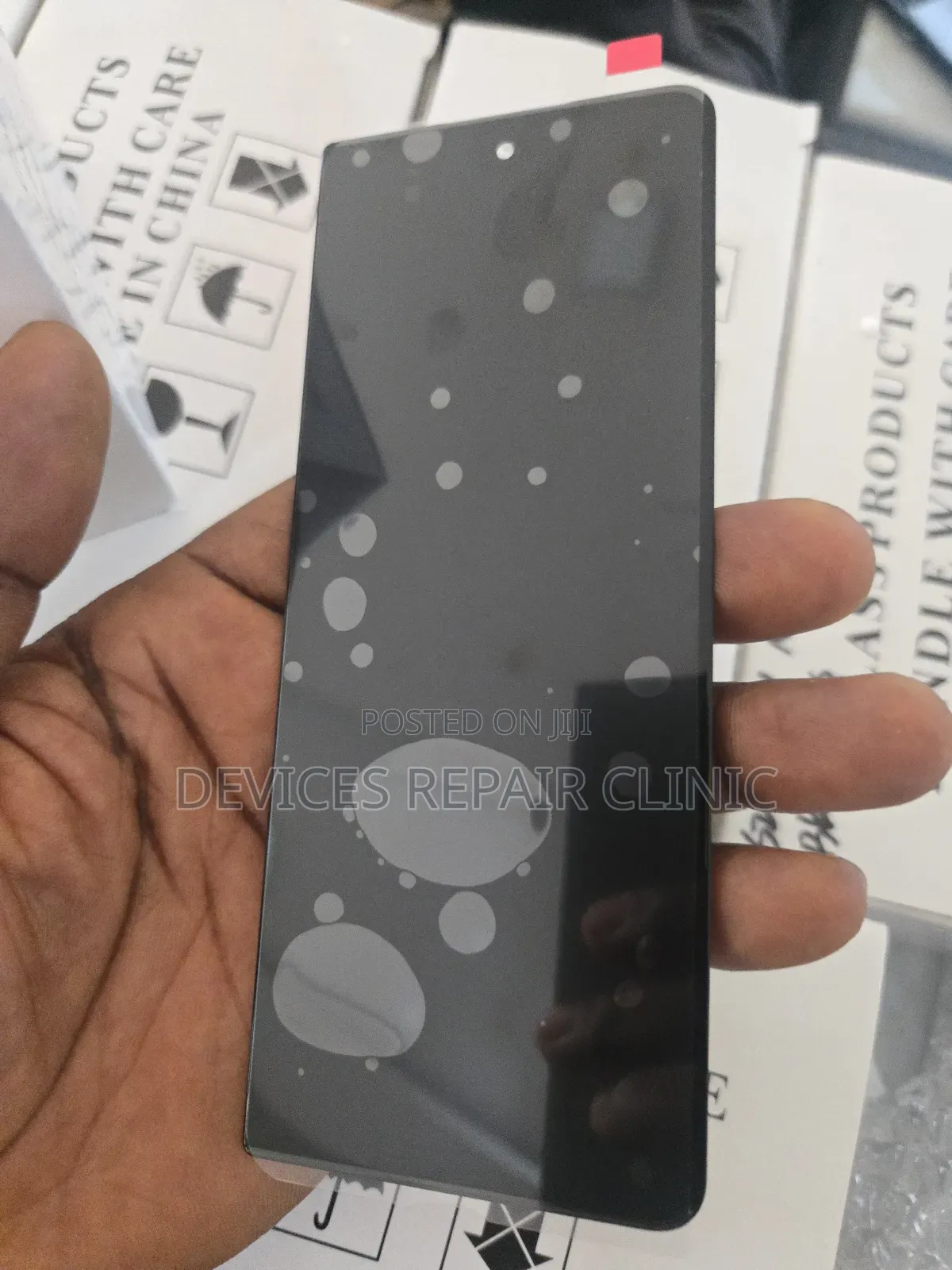 Fold 4 Outer Screen - Follow Come