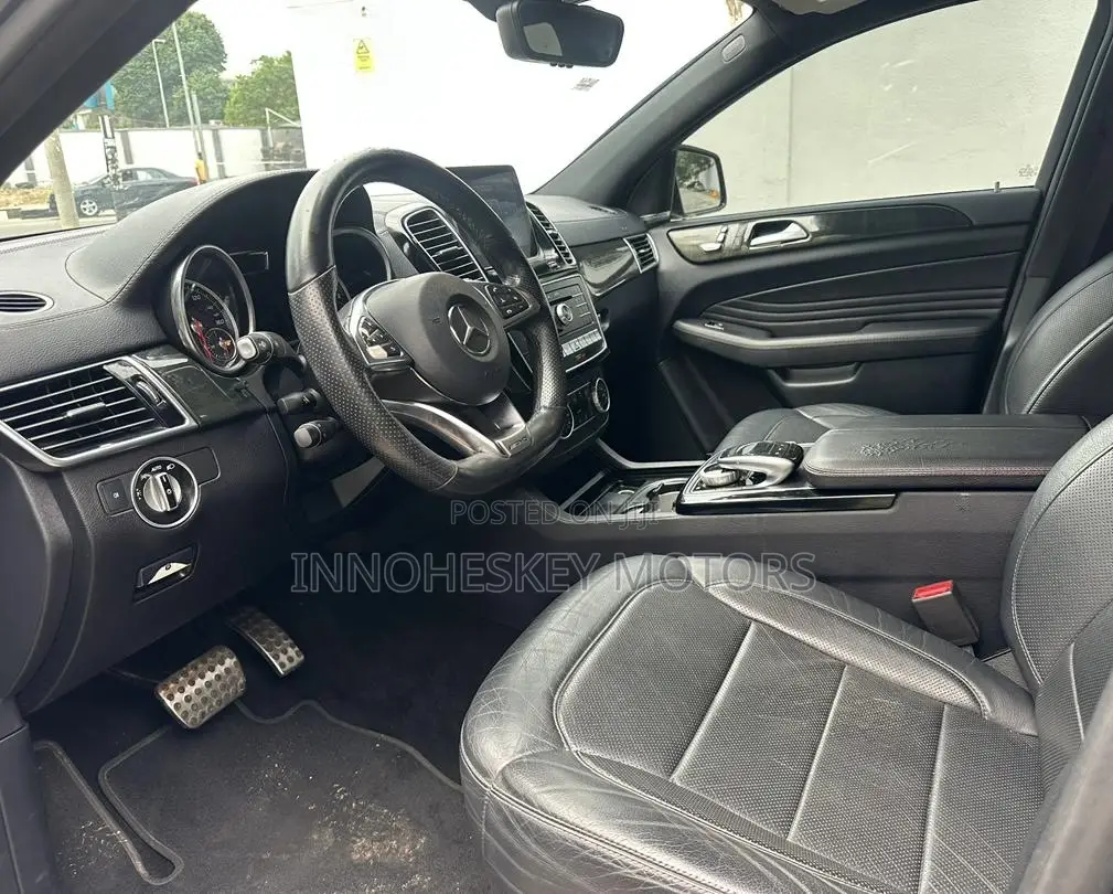 Mercedes-Benz GLE43 3.0 AWD 2017 Black
