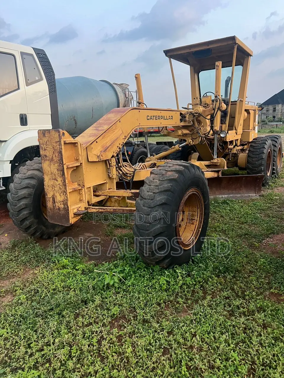 Caterpillar 12g