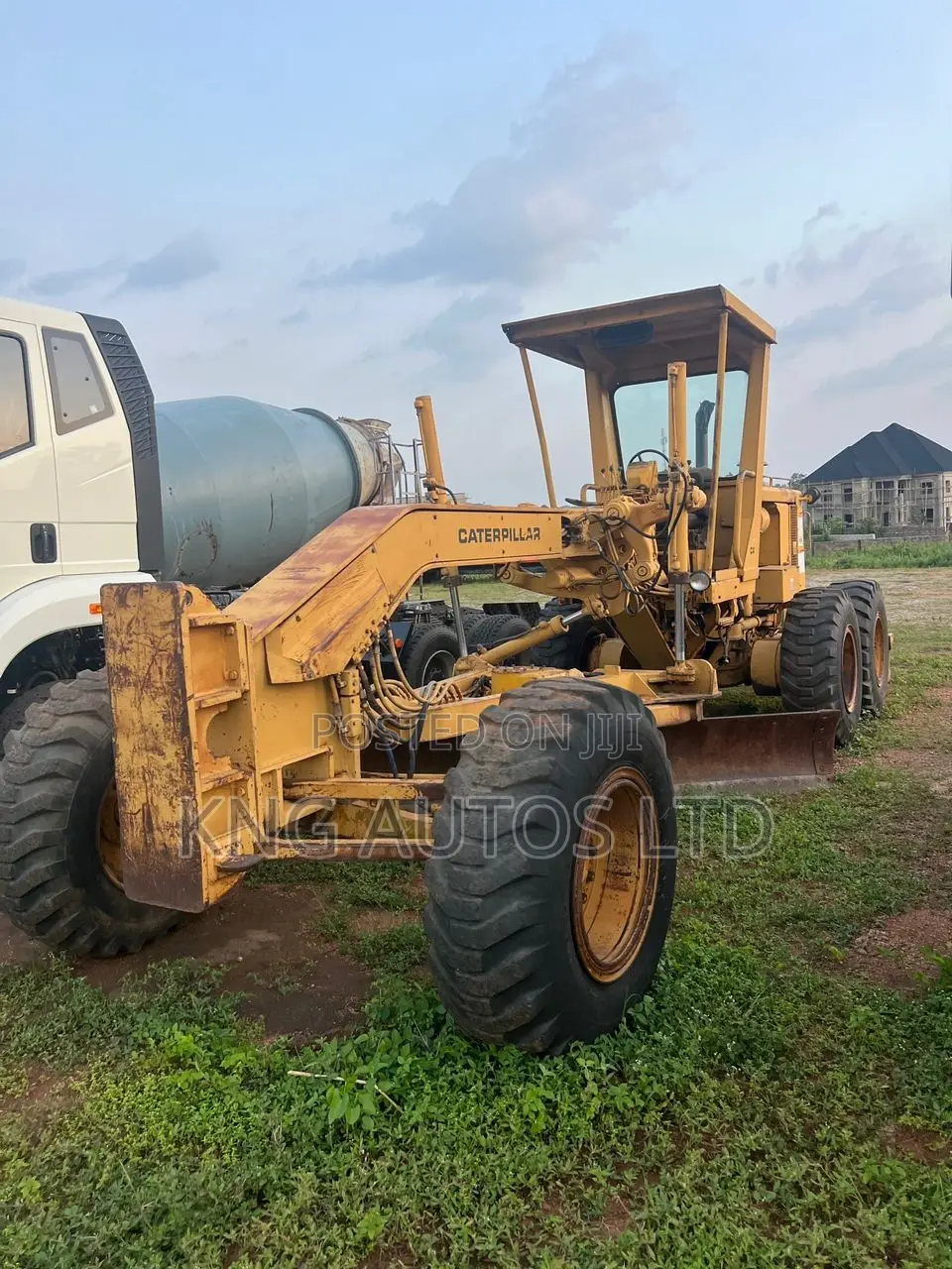 Caterpillar 12g