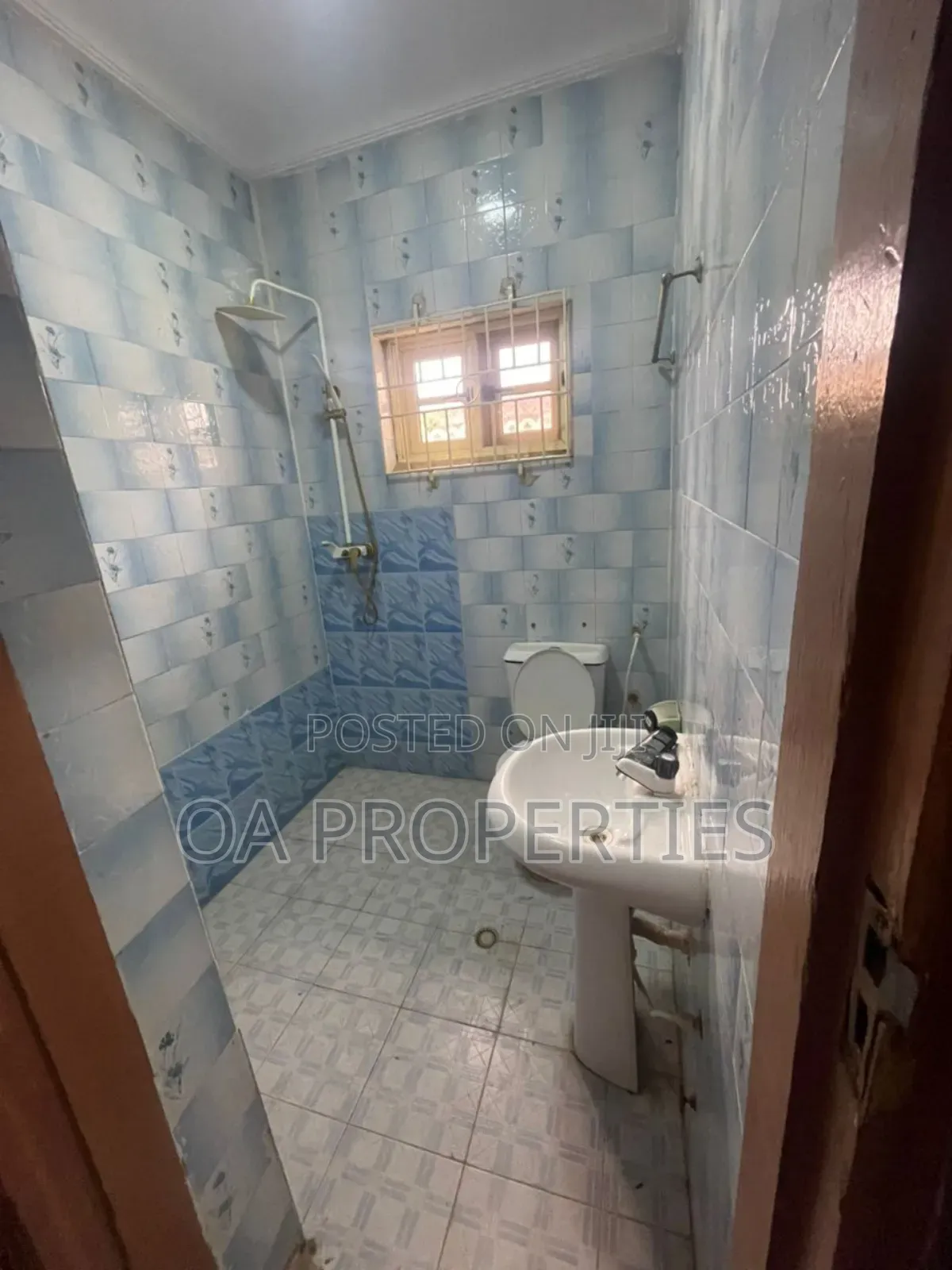 3bdrm Bungalow in Ibadan for sale