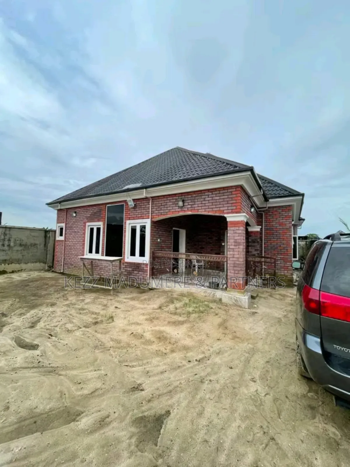 4bdrm Bungalow in Igboetche Road for sale