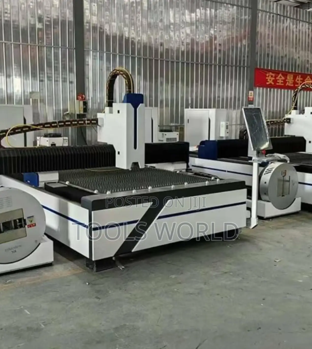 150x300cm CNC Fiber Laser Cutting Engraving Machine for Pipe Sheet