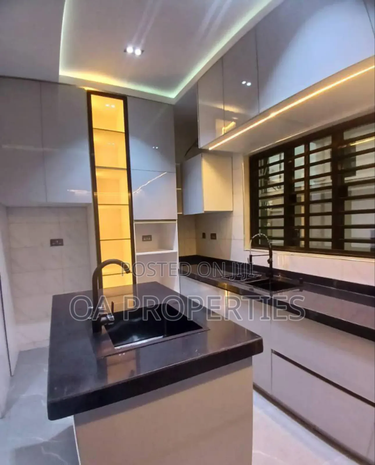 5bdrm Duplex in Ibadan for sale