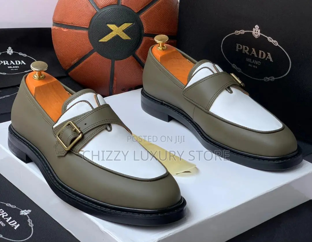 Prada Quality Luxury Men Genuine Leather Shoe