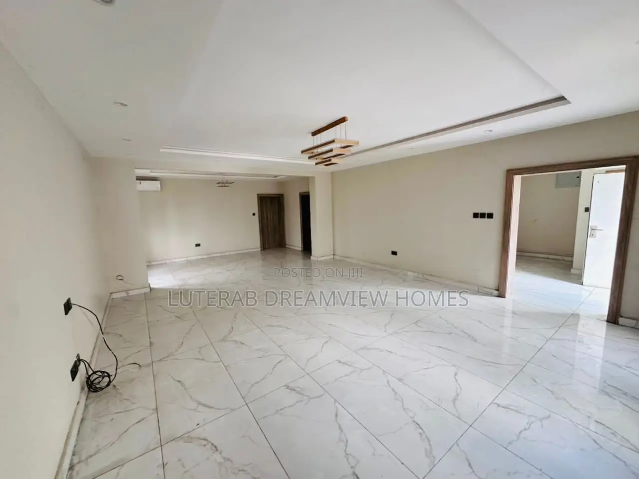 5bdrm Duplex in Wuye for rent