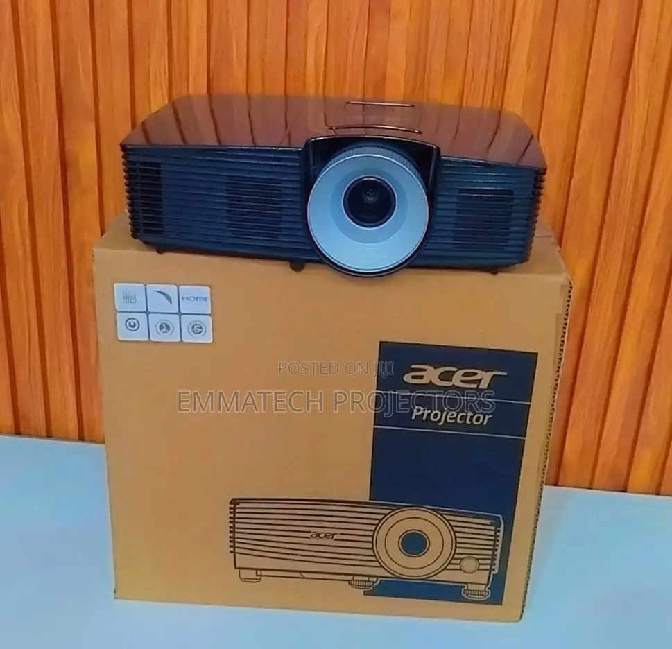 Brand New Acer Projector Lagos , Abuja , Ibadan , Warri , Ph