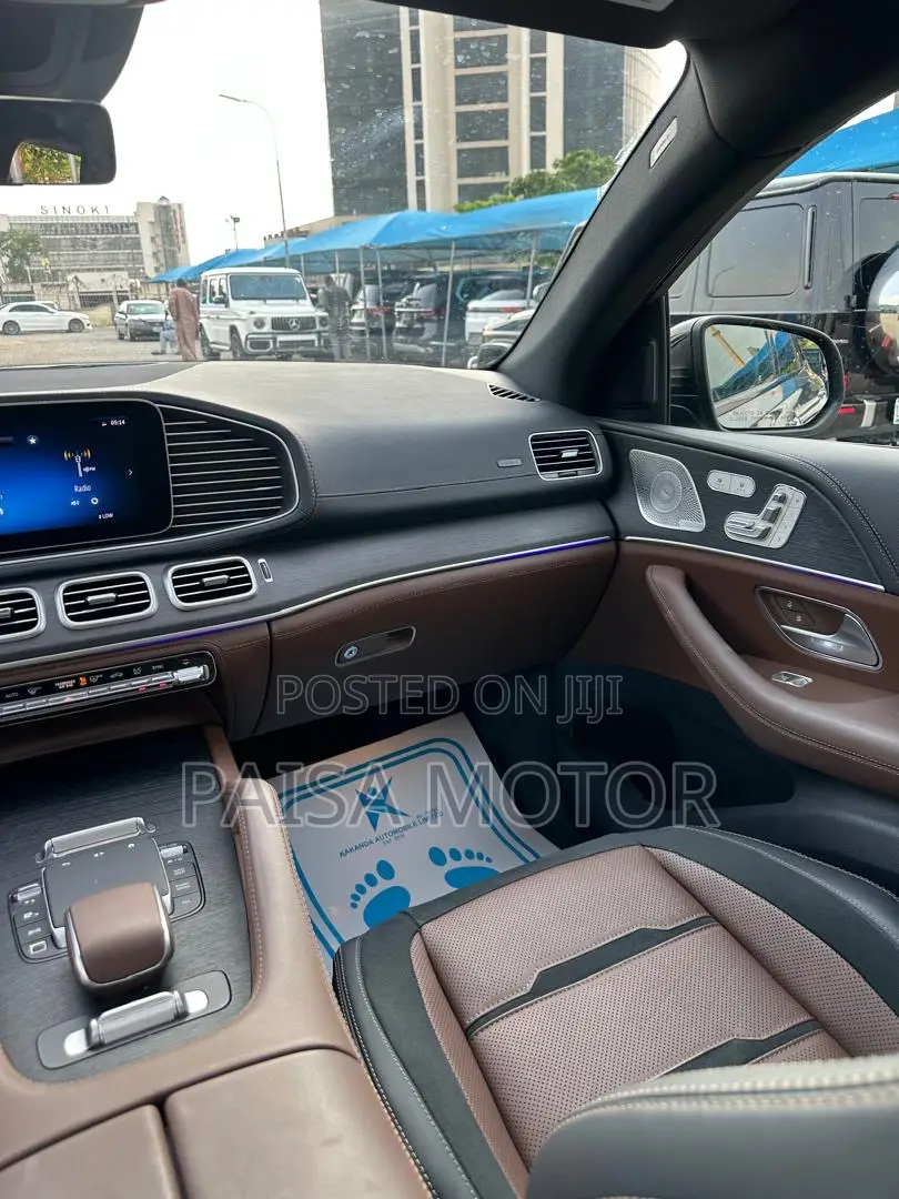 Mercedes-Benz GLE-Class 2025 Gray