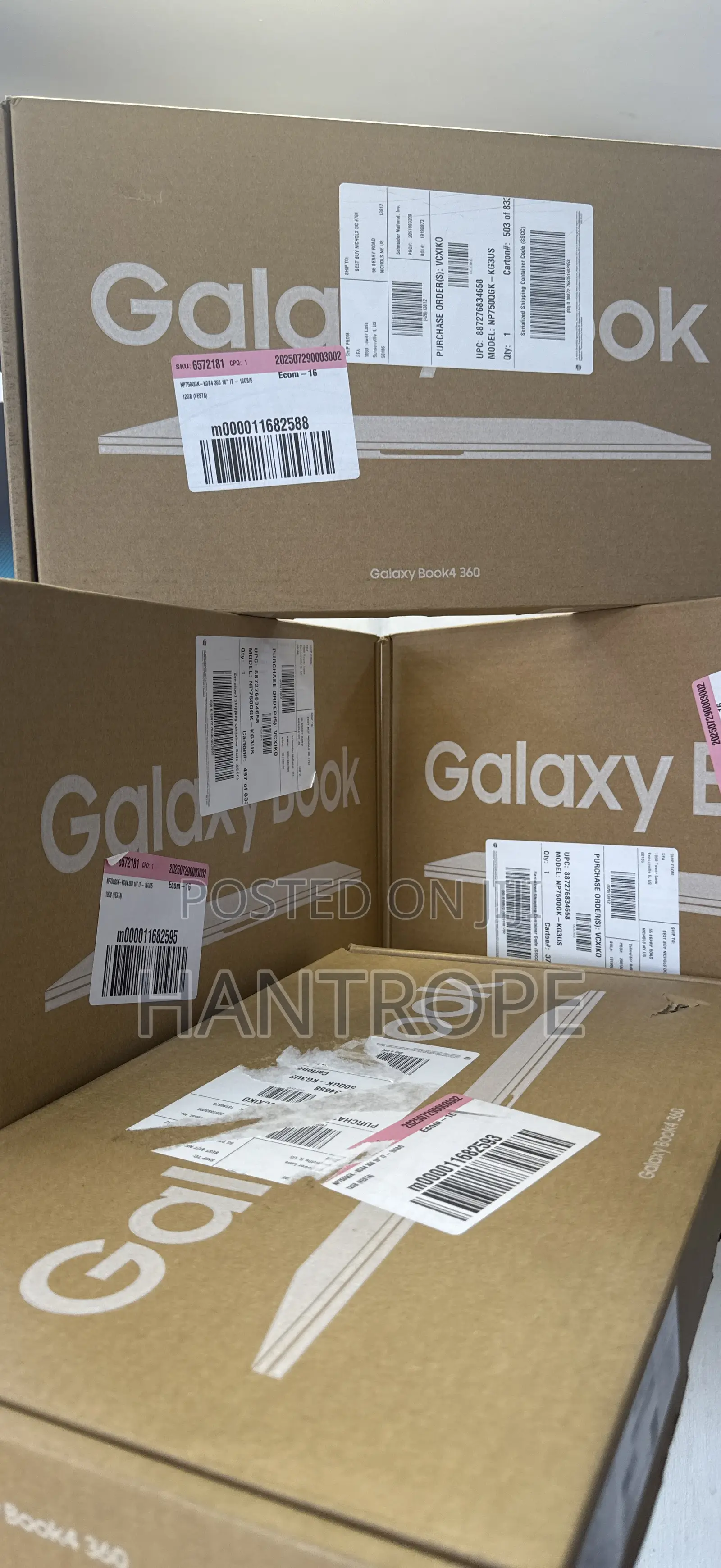 New Laptop Samsung Galaxy Book4 16GB Intel Core 7 SSD 512GB