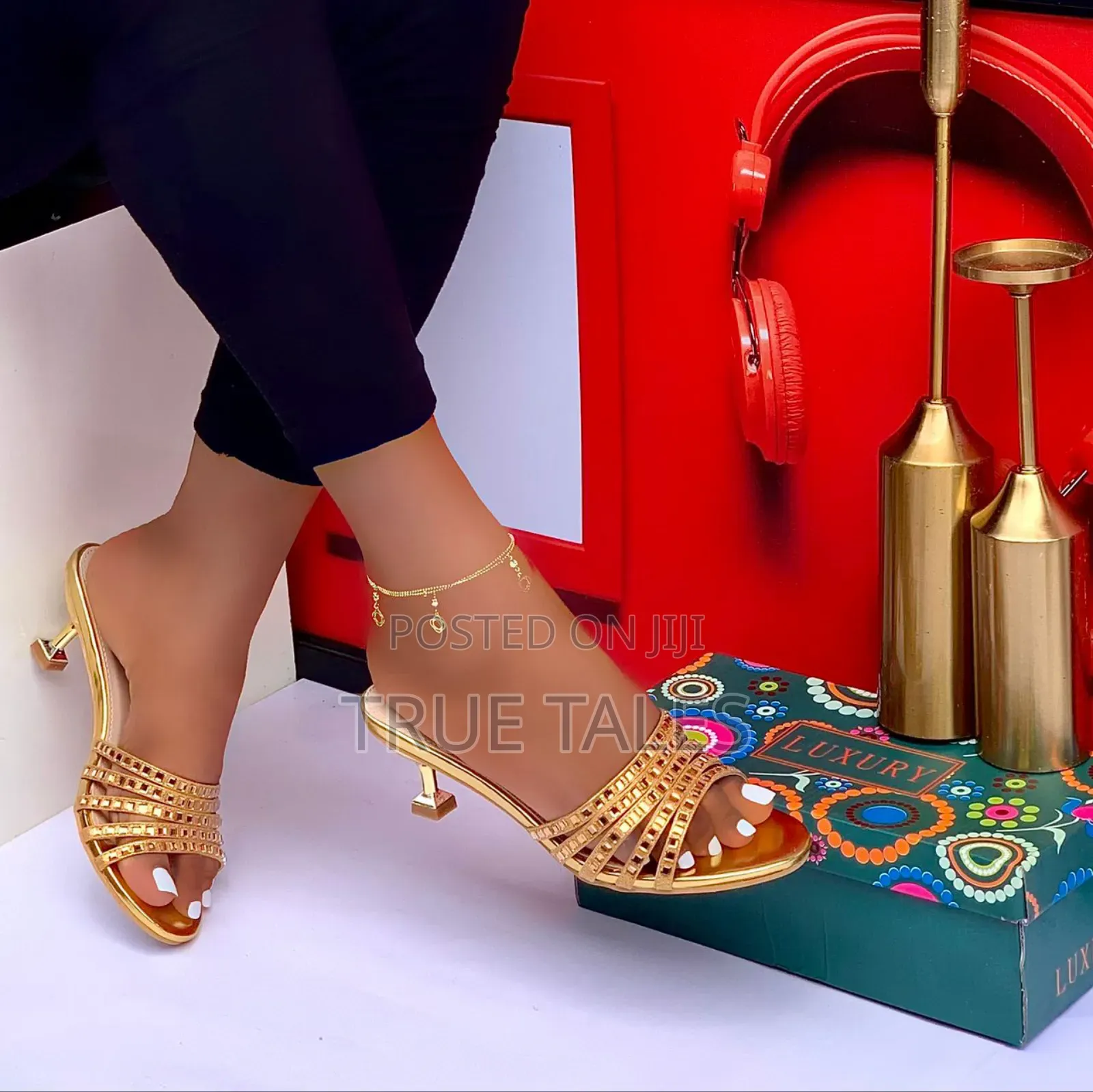 Elegant Rhinestone Top Kitten Heeled Slippers. Sizes 37-43 #Iys