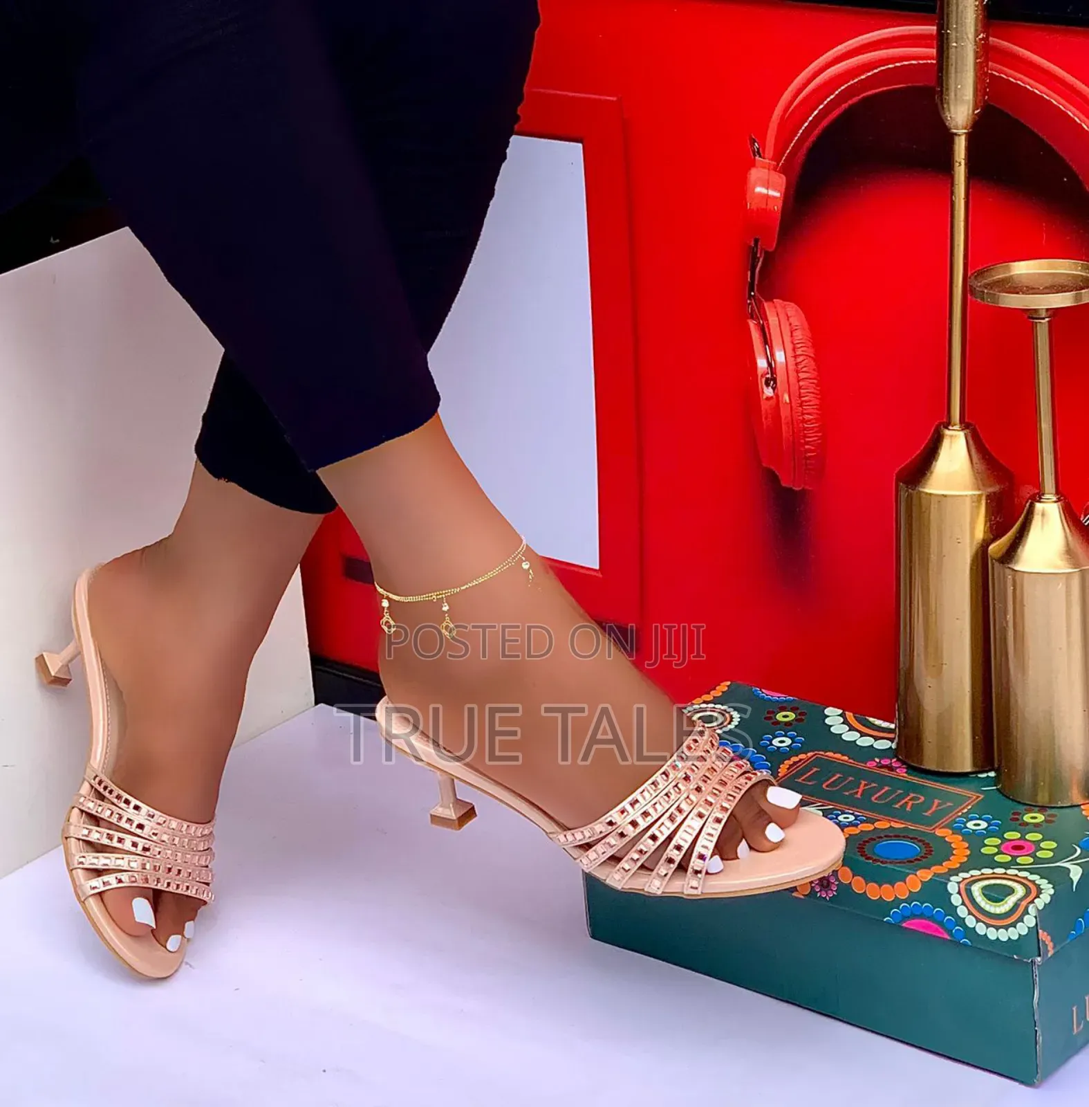 Elegant Rhinestone Top Kitten Heeled Slippers. Sizes 37-43 #Iys
