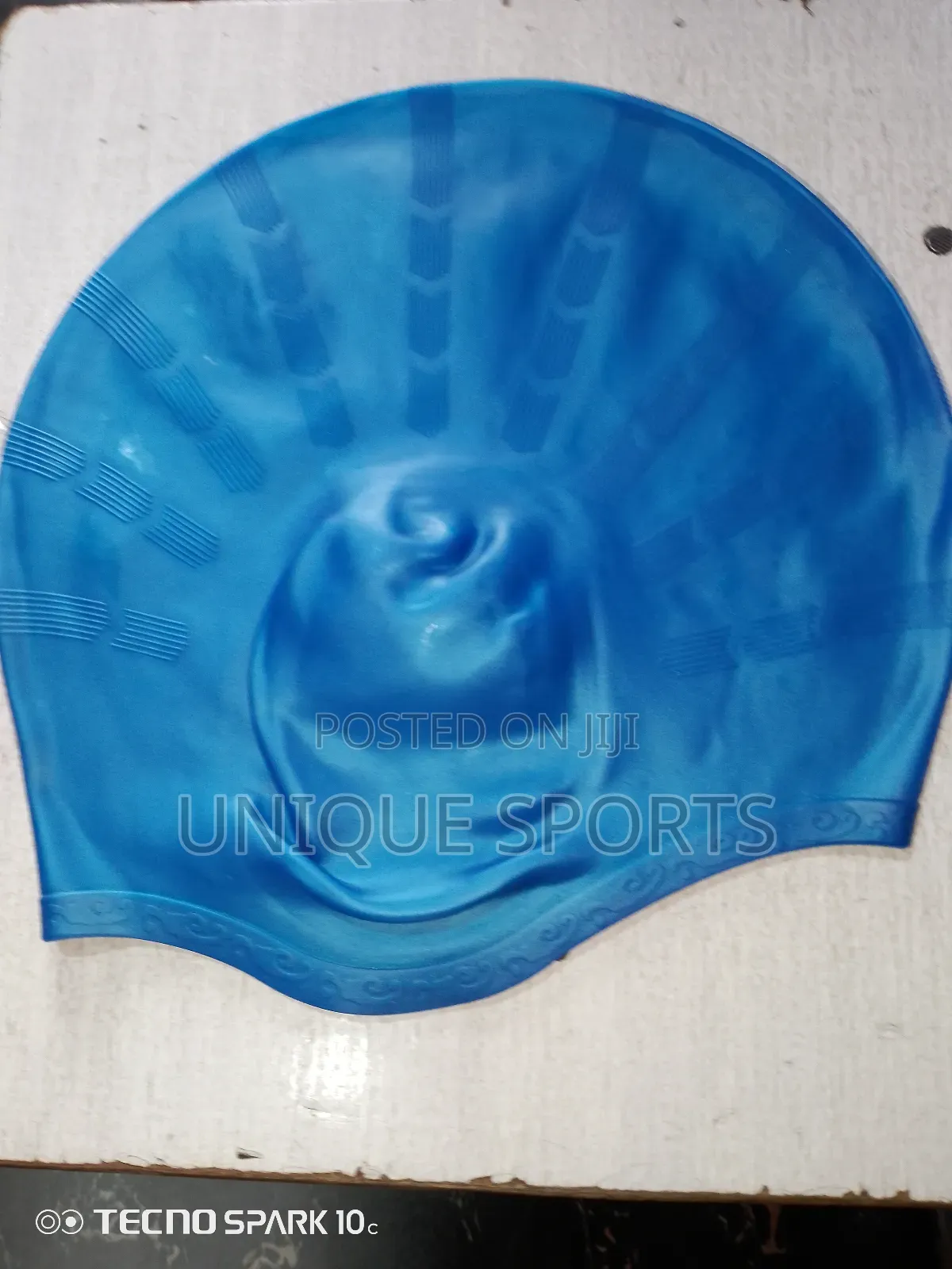 High-Quality Silicone Swimming Cap – Comfortable, Durable Stylish!
