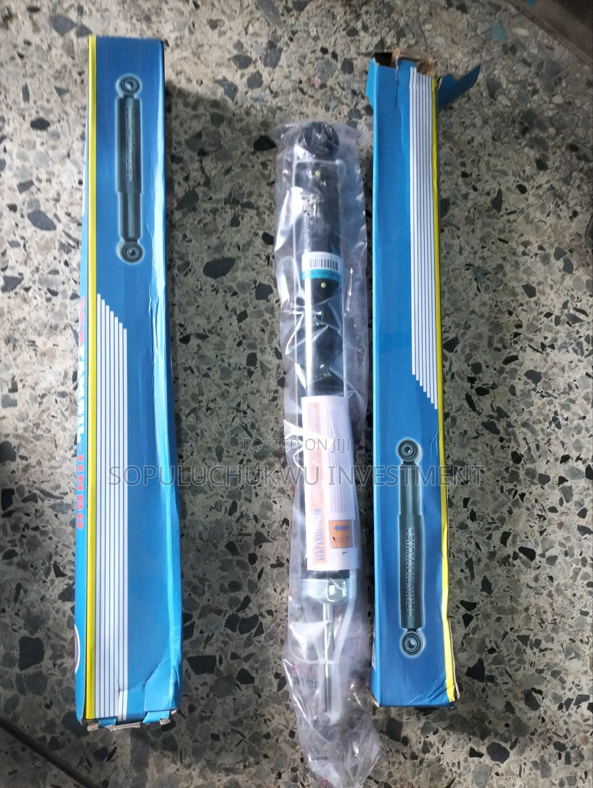 Back Shock Absorber Honda Hrv 2016-2018