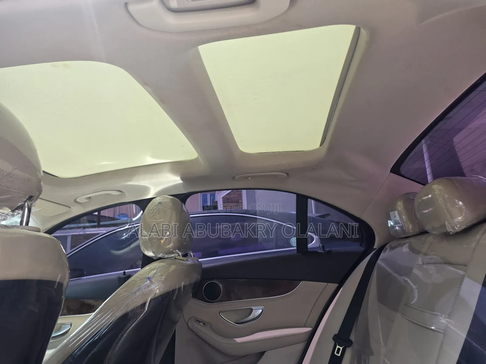 Mercedes-Benz C300 2015 Off white