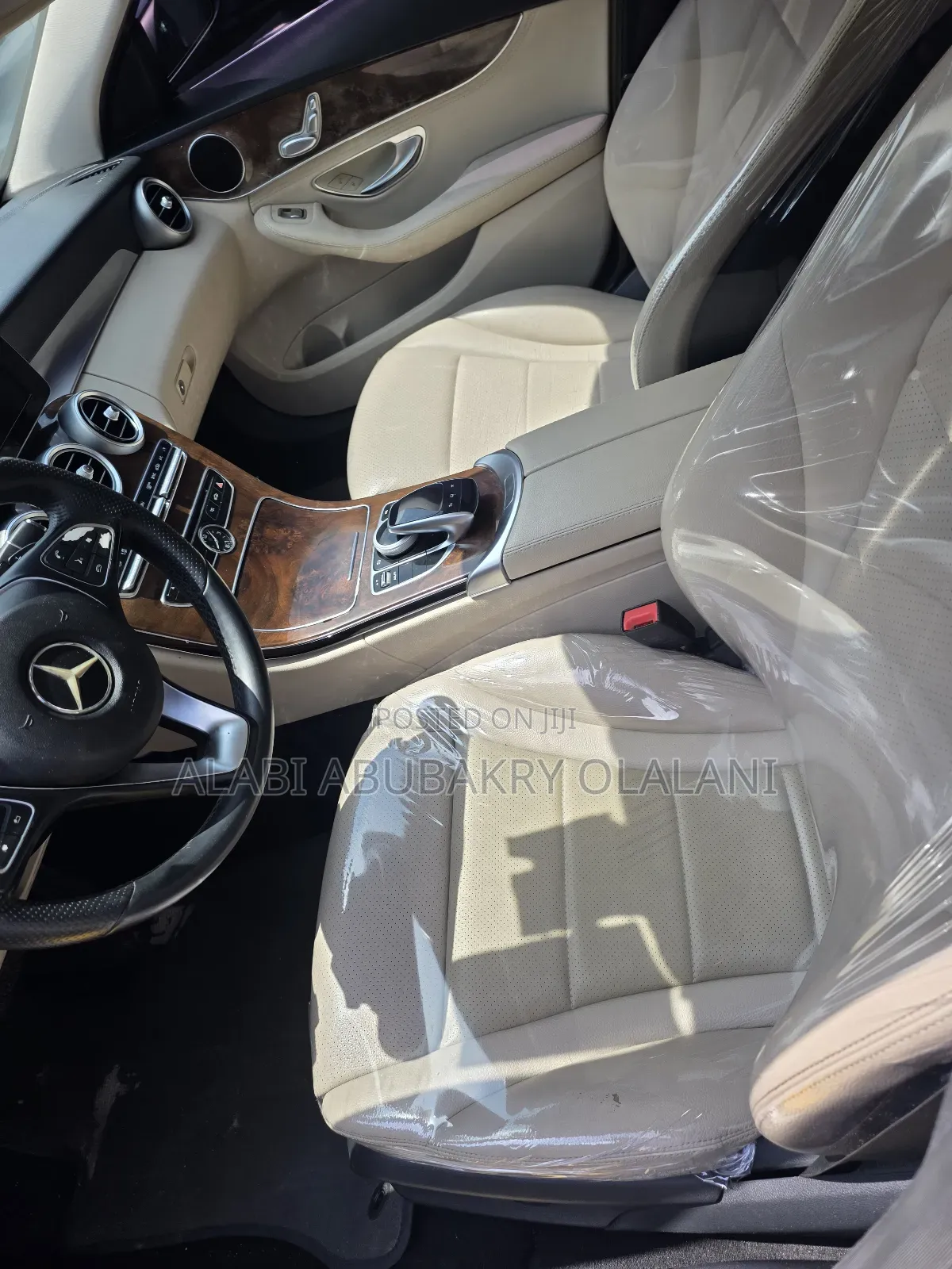 Mercedes-Benz C300 2015 Off white