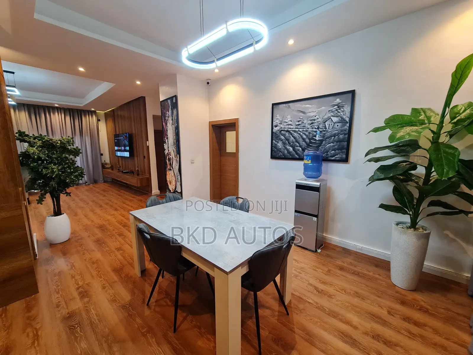 3 Bedroom Apartment With Pool