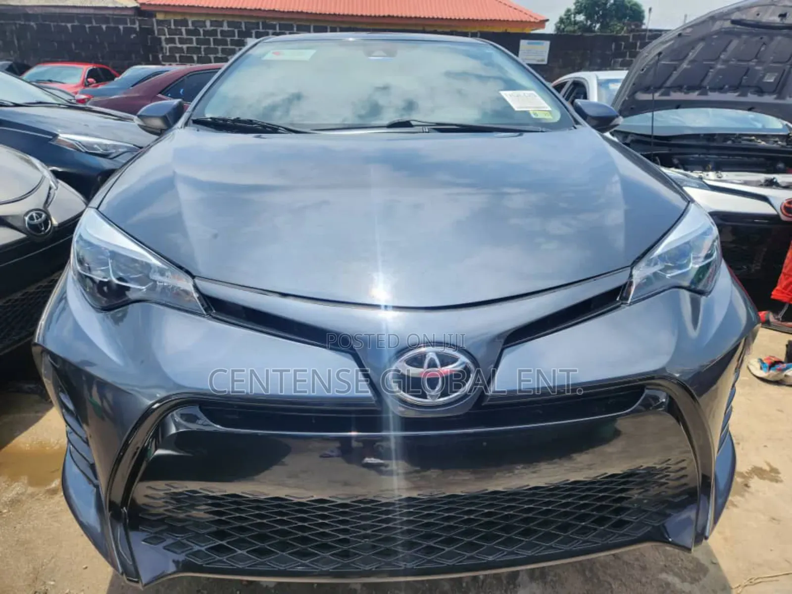 Toyota Corolla LE (1.8L 4cyl 2A) 2019 Gray
