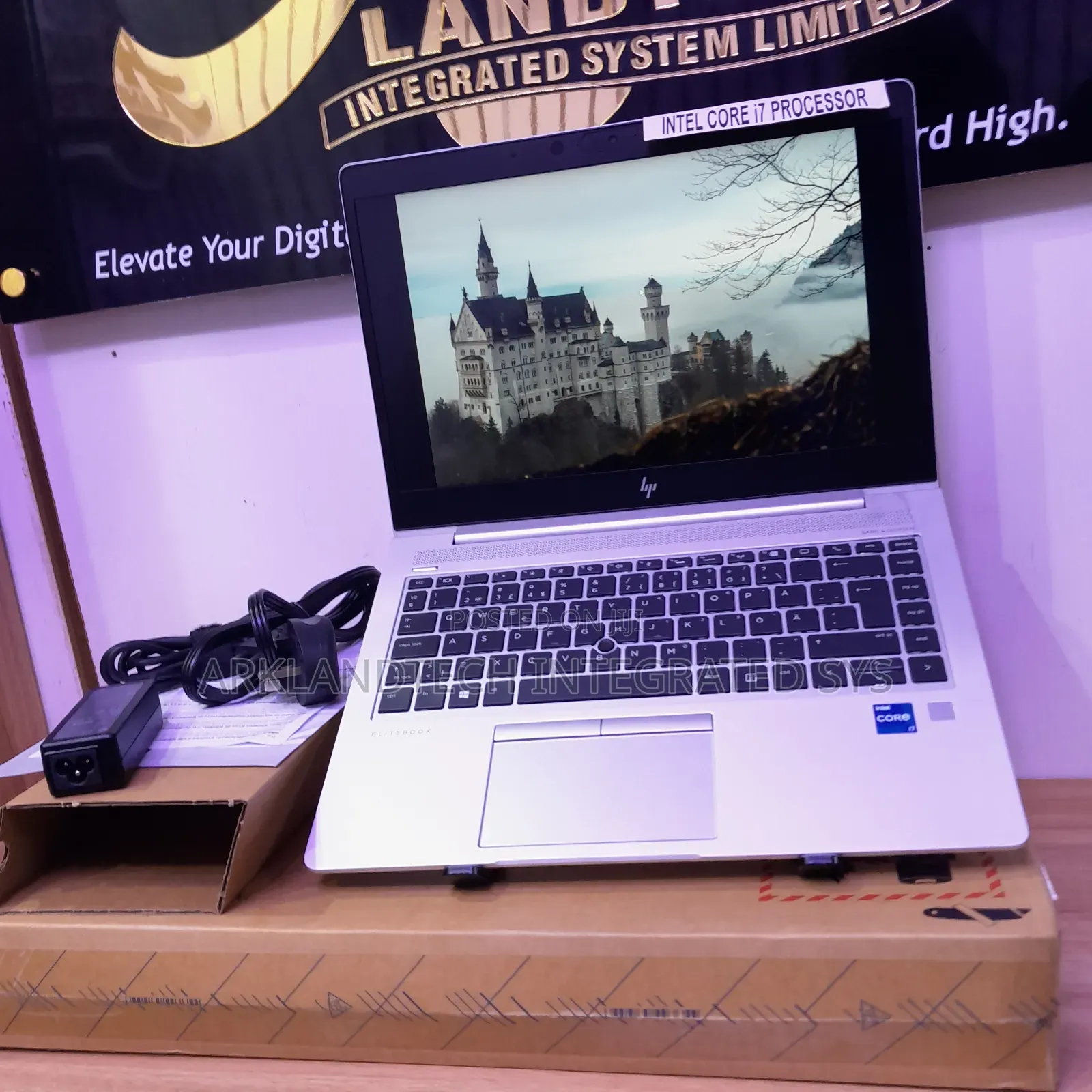 New Laptop HP EliteBook 845 G7 16GB Intel Core I7 SSD 1T