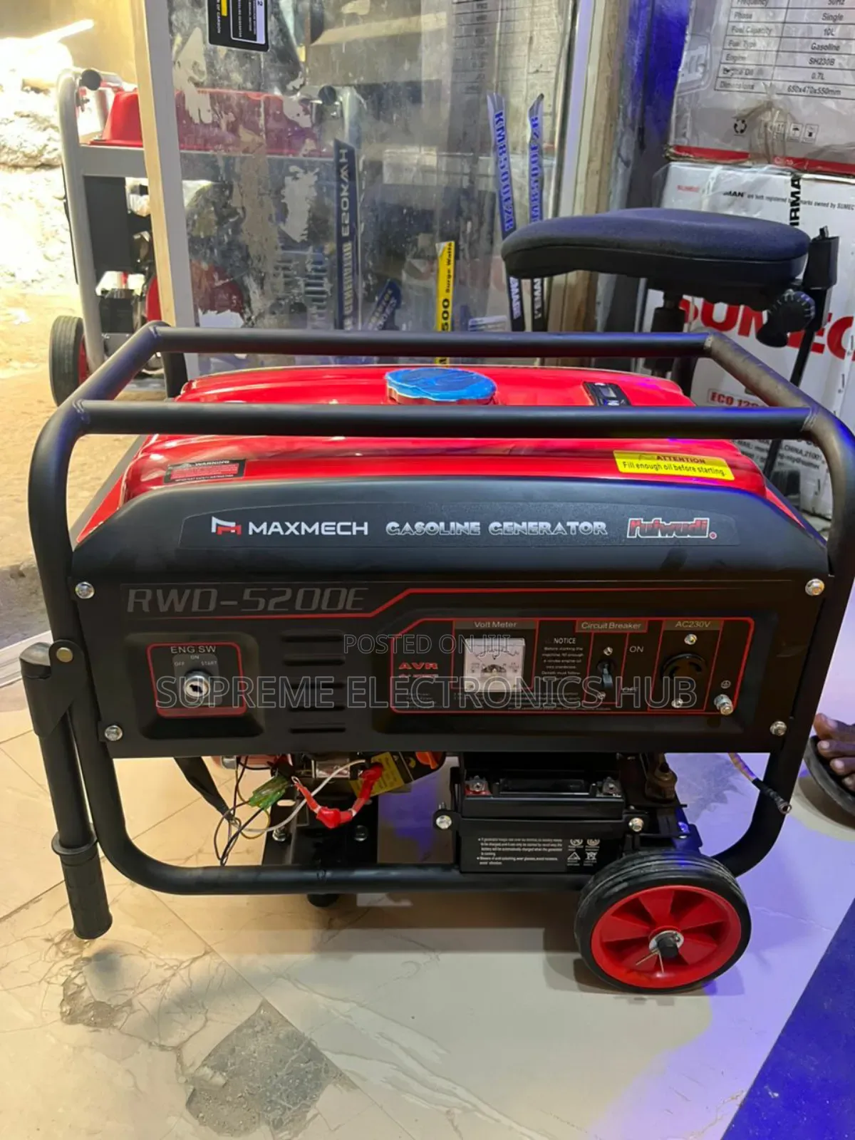 Maxmech 4.5kva Red and Black Petrol Generator With Key Start Battery