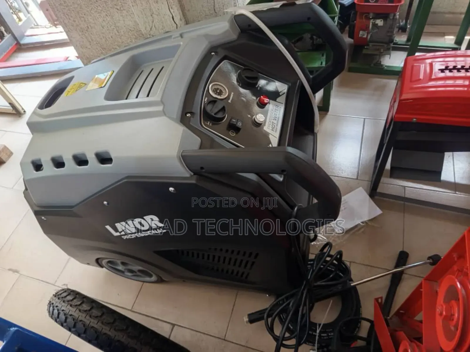 Hot Waste Pressure Washer