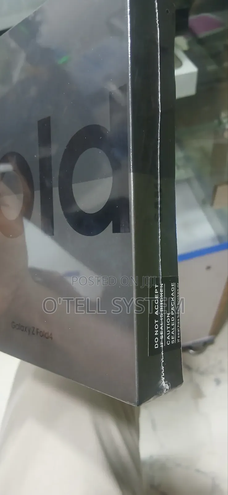 New Samsung Galaxy Z Fold4 256 GB Black