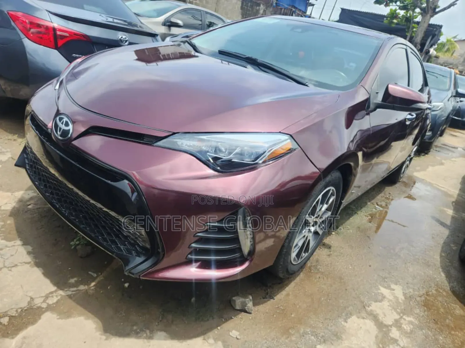 Toyota Corolla SE (1.8L 4cyl 2A) 2019 Red