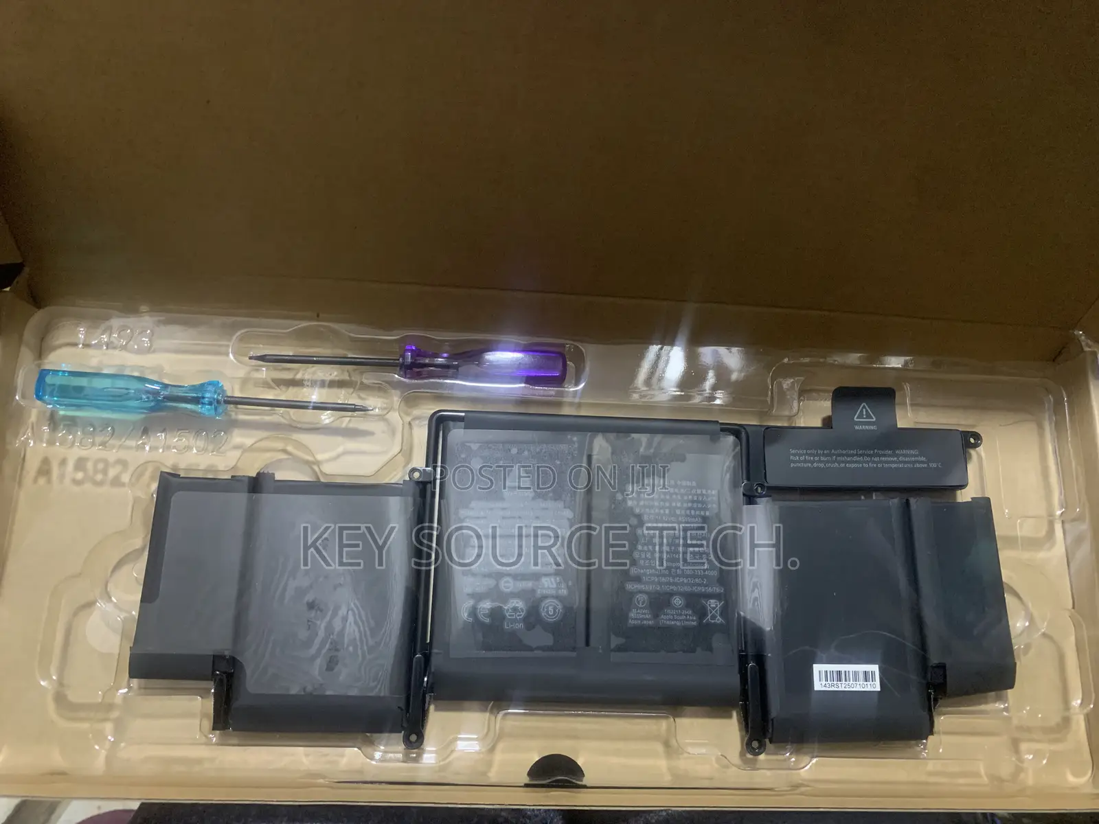 A1502 A1582 Apple Battery for Macbookpro15 13"Inches Laptop.