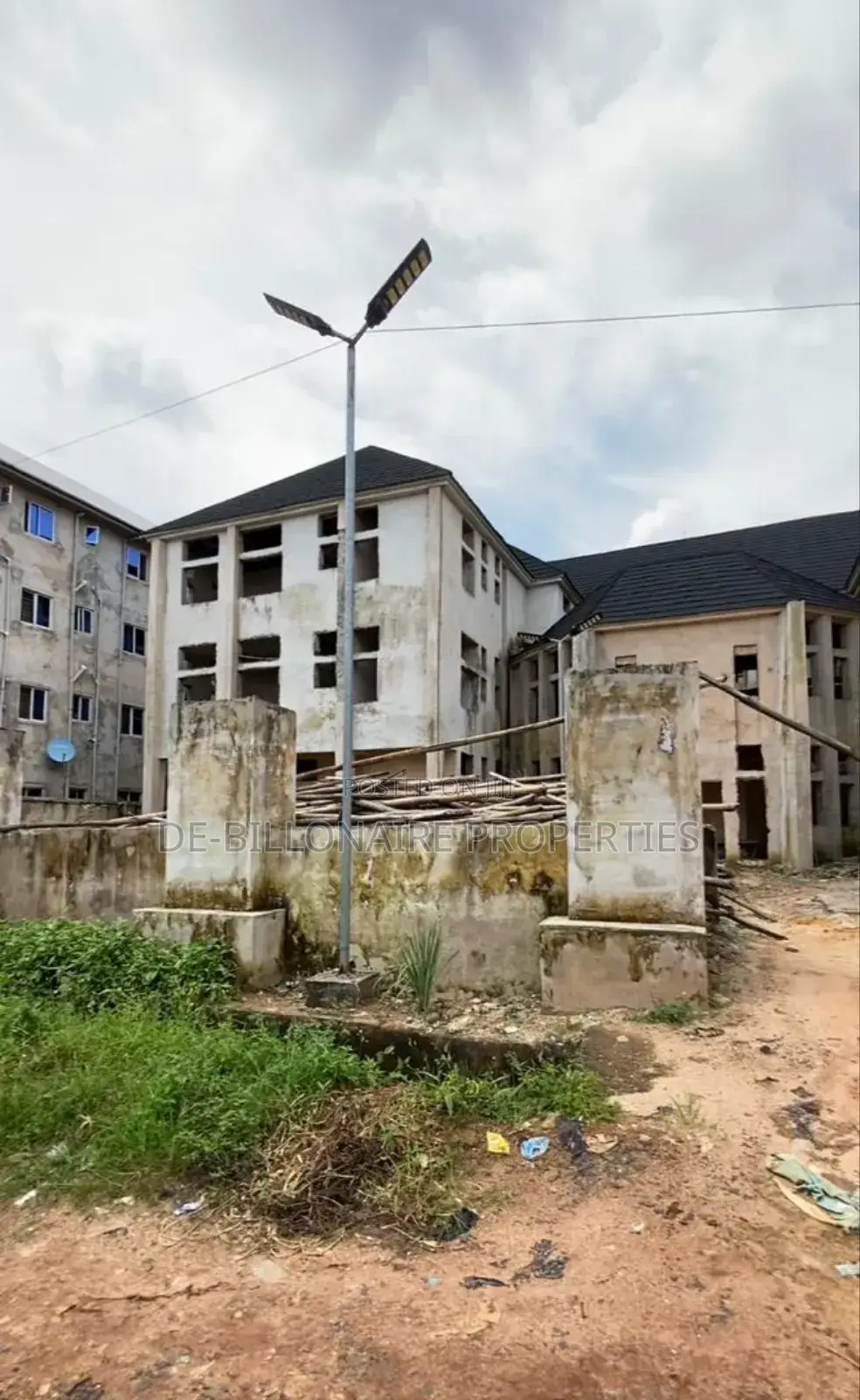 20bdrm House in Owerri for sale